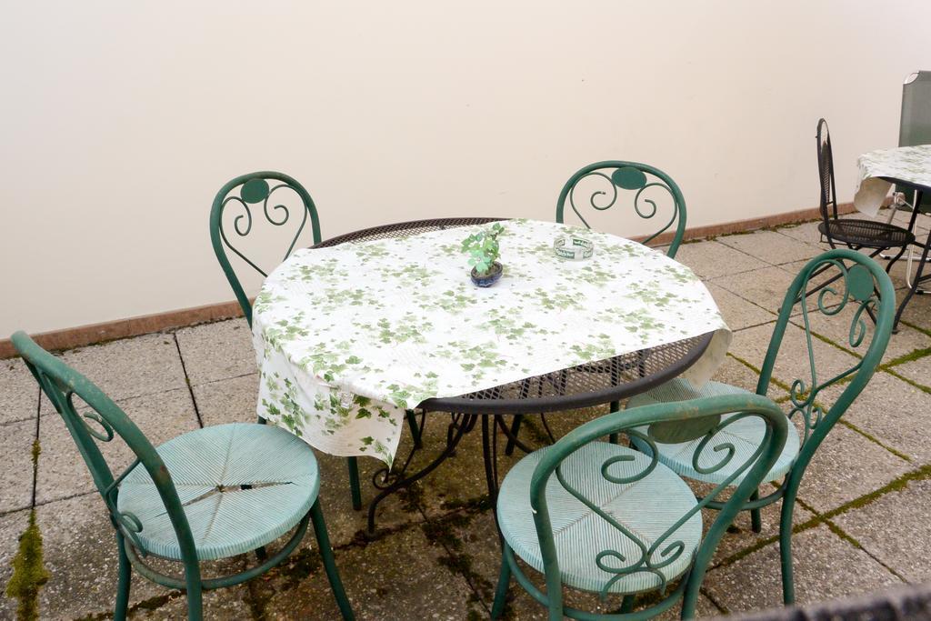 Albergo Meuble Abatjour Mantova Exterior foto